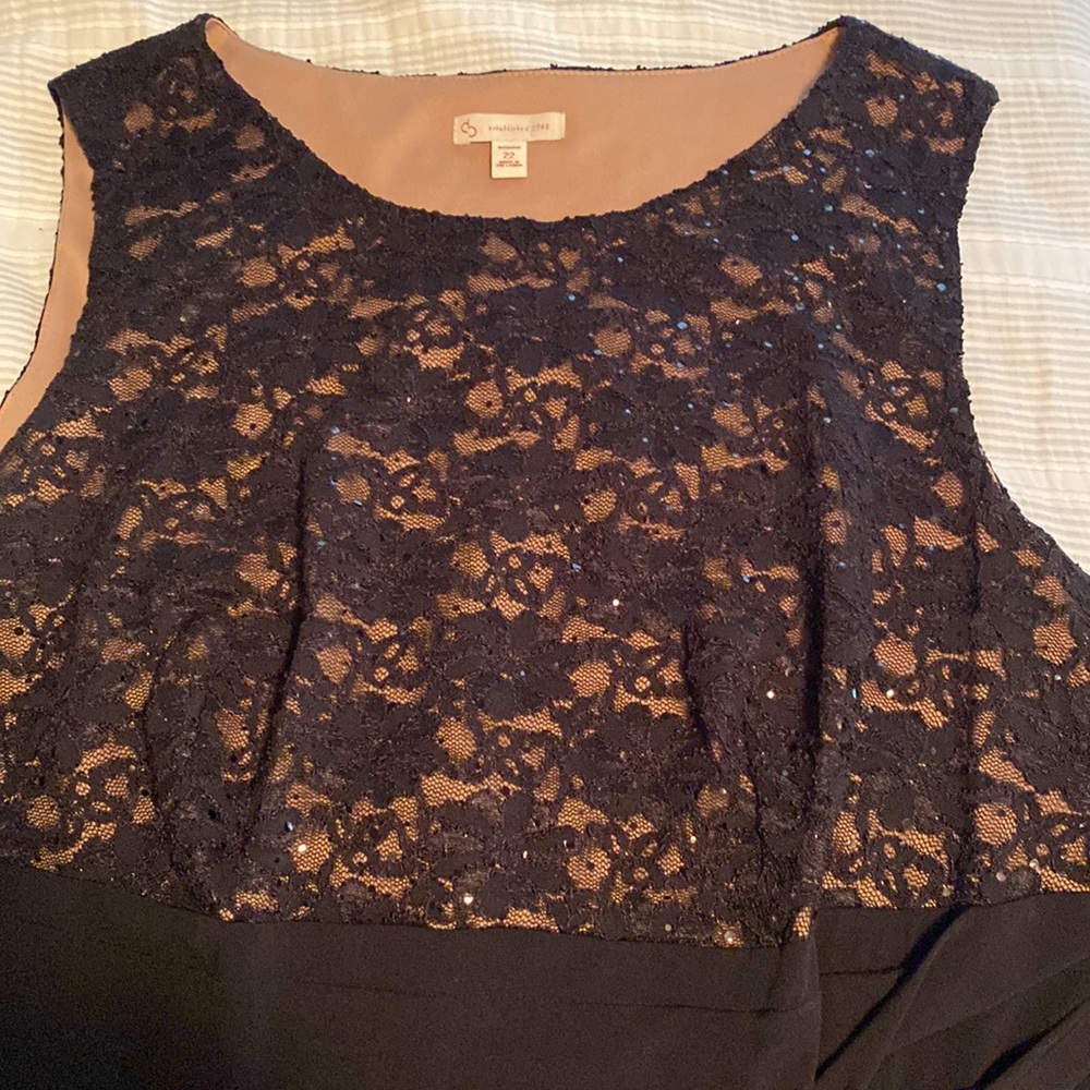 Women’s dress